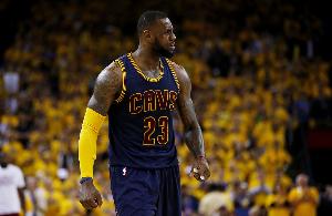 美国vs巴拉圭-8-NBA最近20年仅2次总决赛横扫 都是詹姆斯率领的骑士