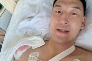 美国vs澳大利亚-6-早日康复！杜润旺晒术后照：终于把这只胳膊送进“厂”里大修咯