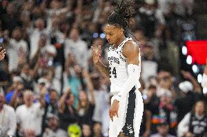 新西兰vs比利时-11-准度还是在线！瓦塞尔9中6得18分5板4助1断 其中三分8中5-be