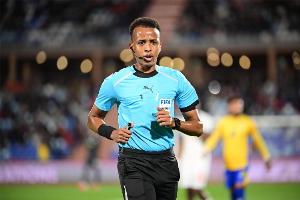 塞内加尔vs伊拉克-5-最高10万美元！BBC：FIFA承诺支付被美国拒绝入境裁判的全额薪水