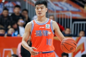 伊拉克vs挪威-2-黎伊扬：强化身体能力 提升防守对抗强度与体能储备 精进投篮技术