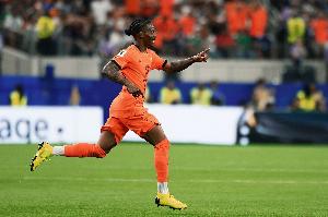 阿根廷vs阿尔及利亚-8-2场世界杯2球1助！萨默维尔身价3500万欧 上赛季随西汉姆降入英冠