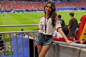 瑞典vs突尼斯直播-【世界杯太太团】内维斯女友晒甜美照 亚马尔女友西班牙球衣秀